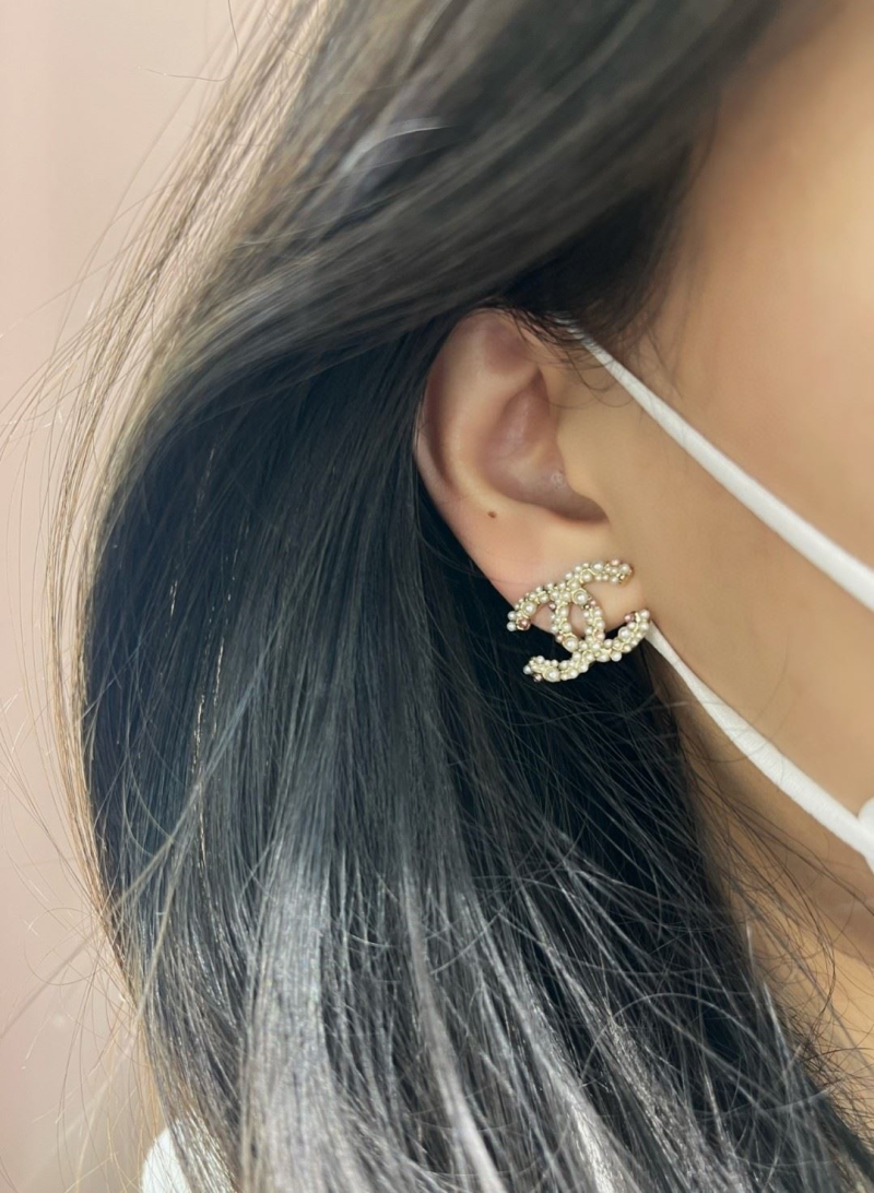 Ch**el earrings